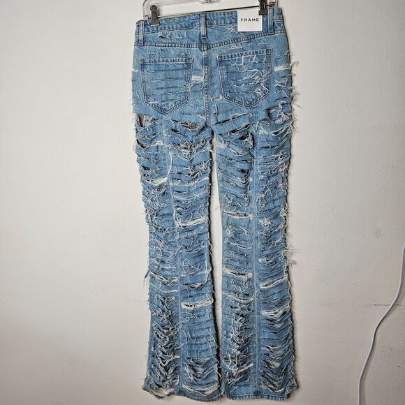 NWOT Frame Atelier Blue Light Wash Ankya Low Rise Flare Shredded Denim Jean 25 - Picture 6 of 10